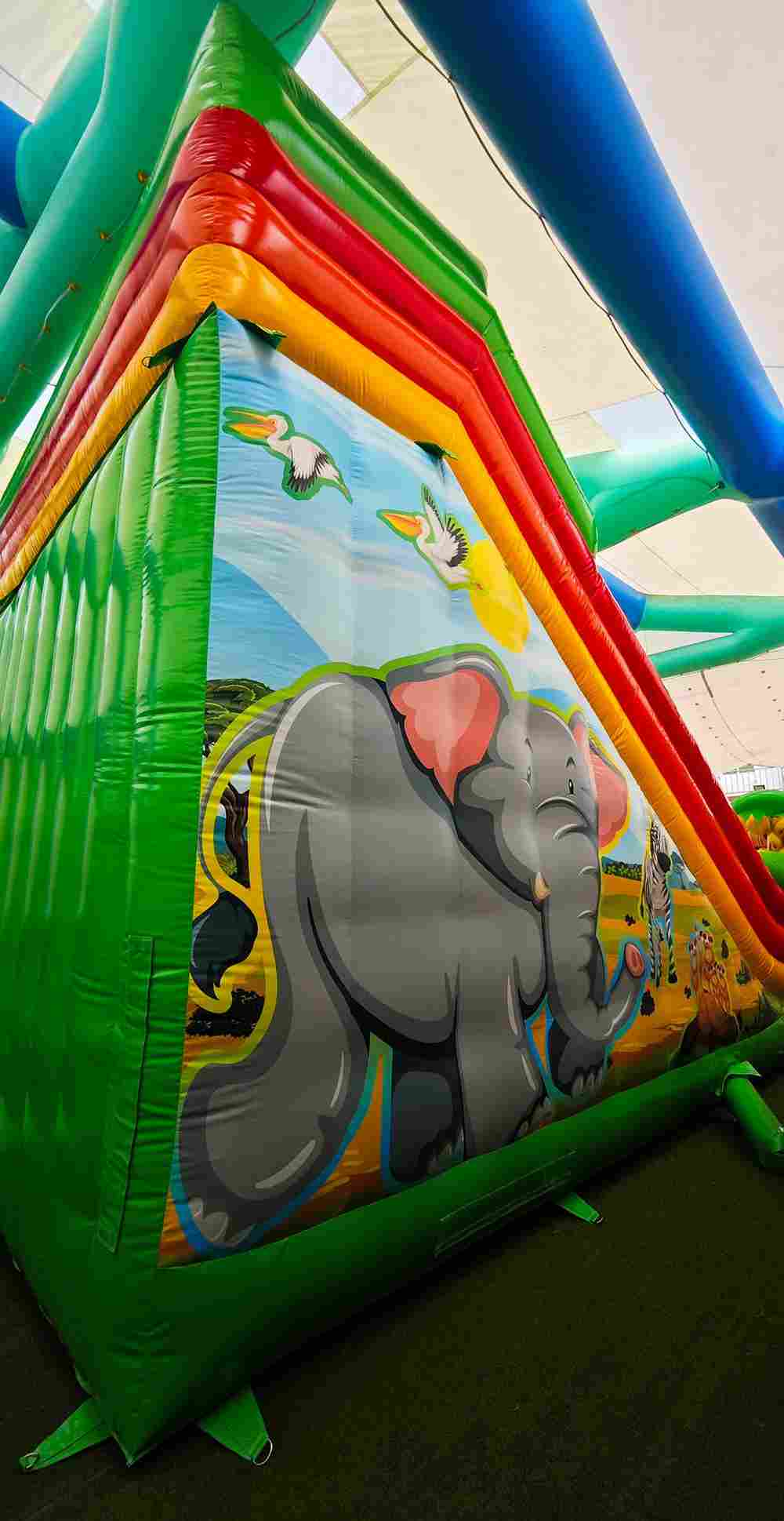 Коммерческий надувной батут «Мир Сафари», 14*7*7,5 м