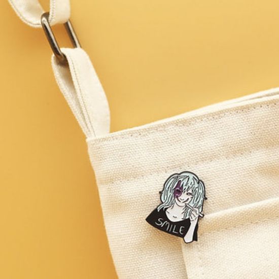 Значок металлический "Sally Face" р-р 3*2,5см