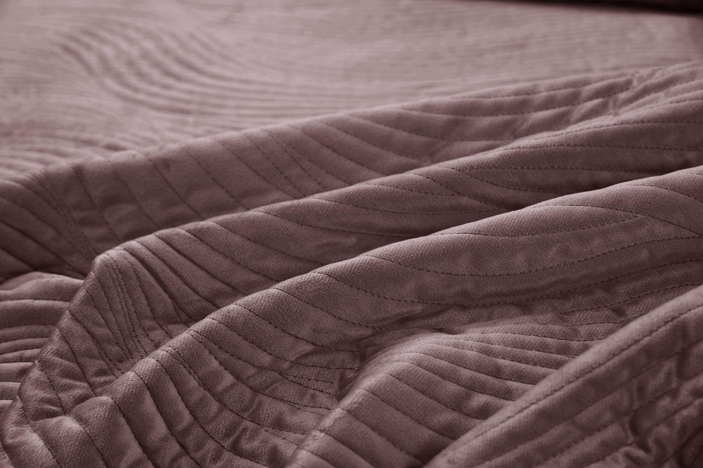 Покрывало 240х260 и 2 наволочки 50x70 Sofi De MarkO Жизель розовое