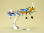 Модель самолета Су-26М2 (М1:30)