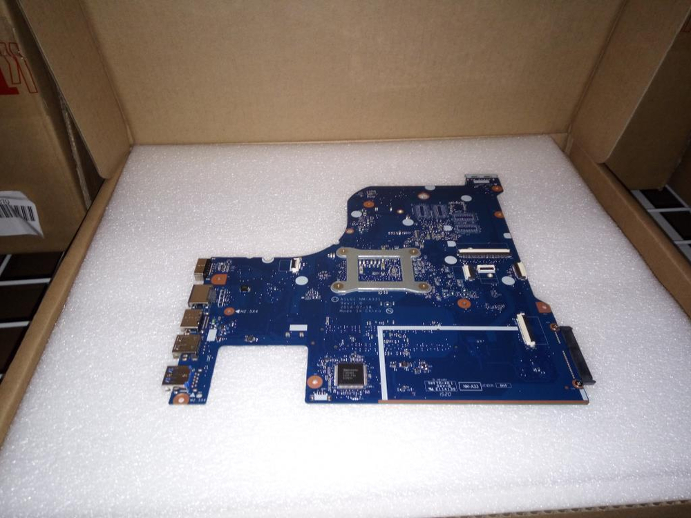 Материнская плата для ноутбука Lenovo G70-80 Laptop WIN Intel Pentium 3825U GeForce 920M 2G (5B20K10011), оригинал