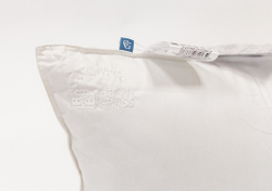 Подушка пуховая средняя 68x68 German Grass Hotel Down Grass 4 Stars