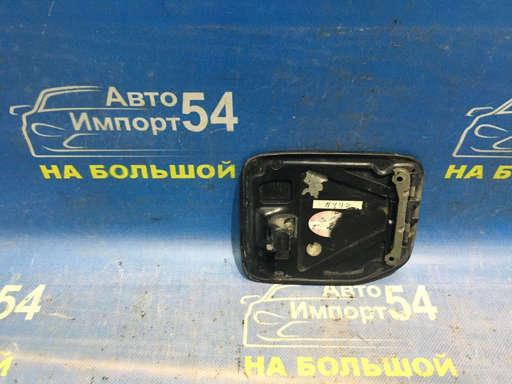 Лючок бензобака TOYOTA CARINA 1992