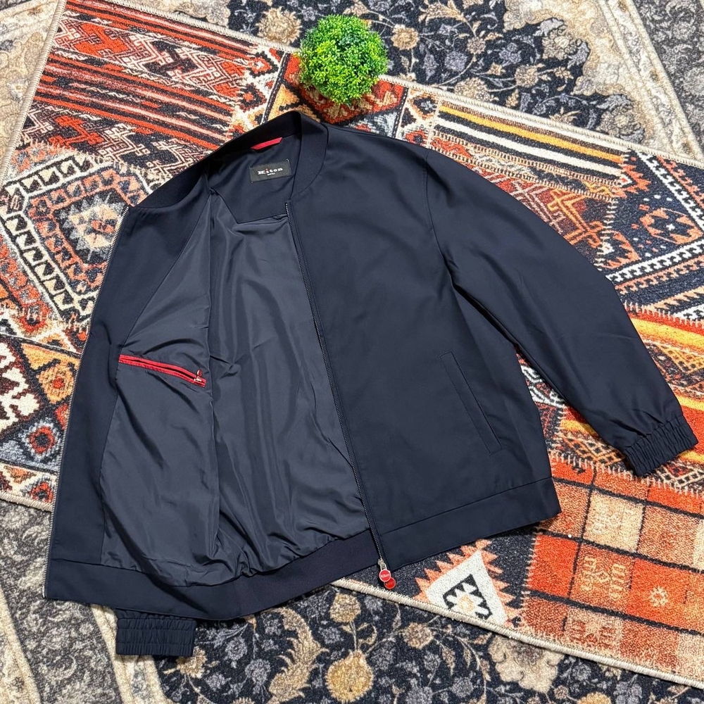Прогулочный костюм Kiton