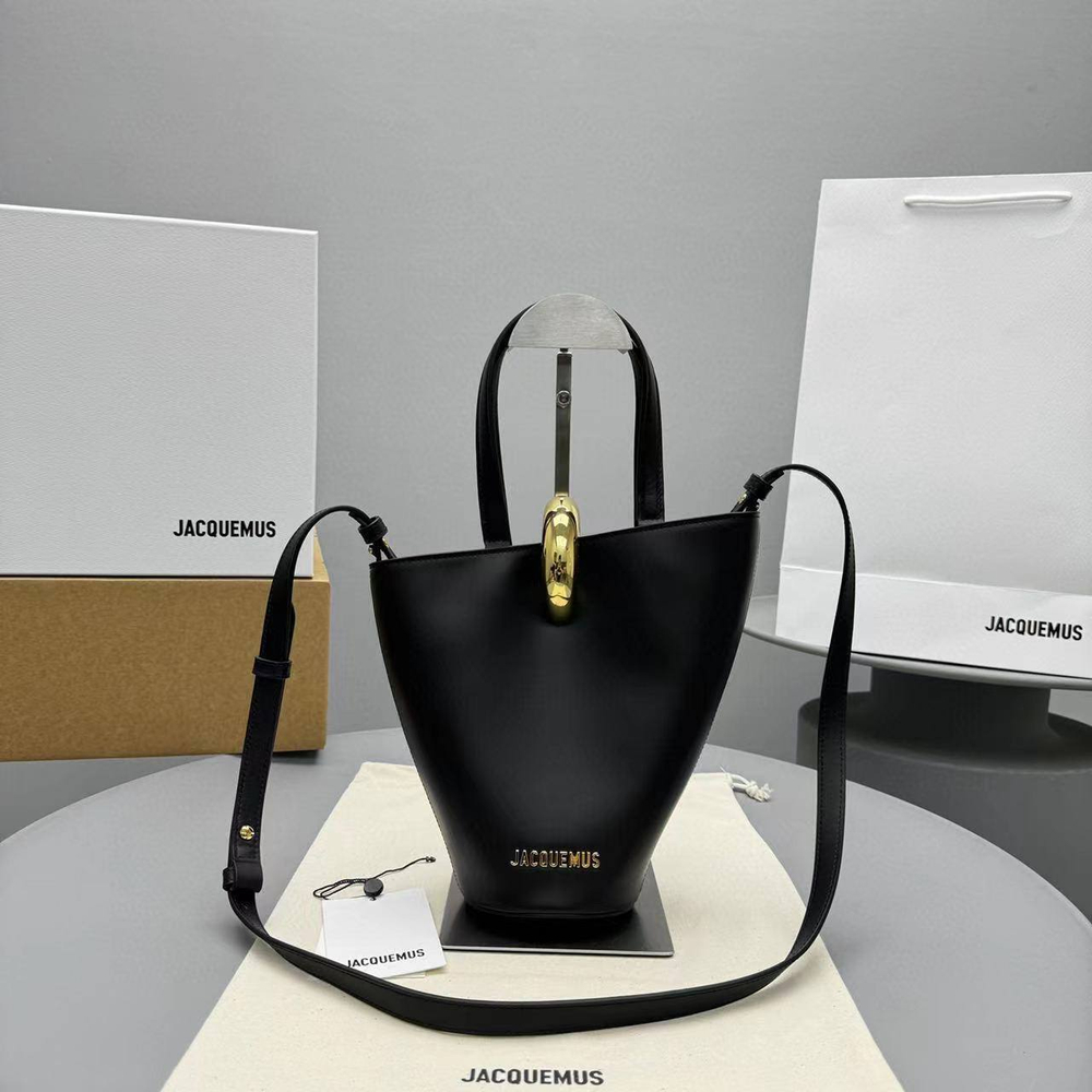 Сумка Jacquemus
