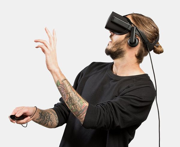 Oculus Rift CV1