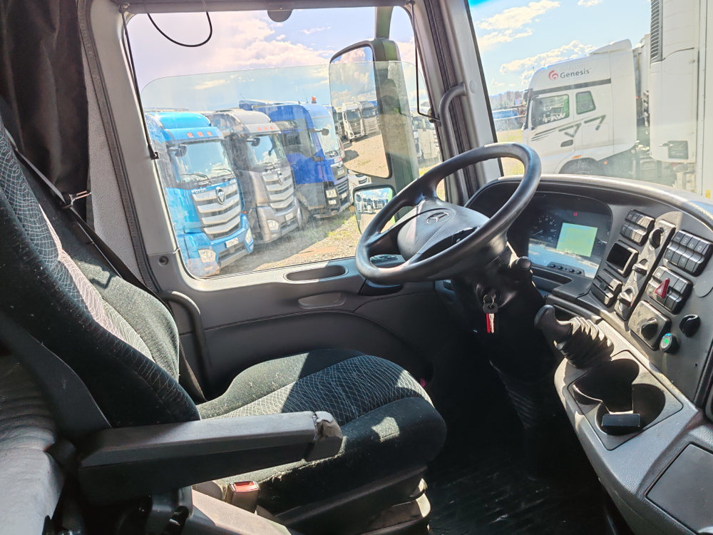 Mercedes-Benz ACTROS 4x2 Седельный тягач 1844 LS (Дизель/Газ, 11,9 л, 435 л.с., АТ)