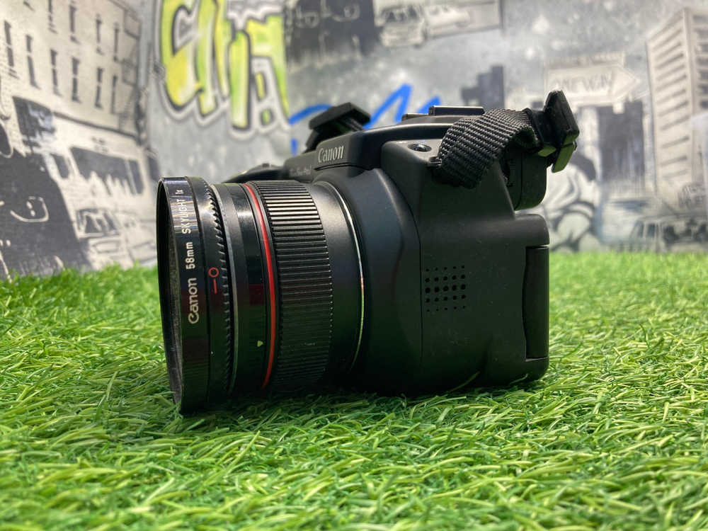 Canon PowerShot Pro1