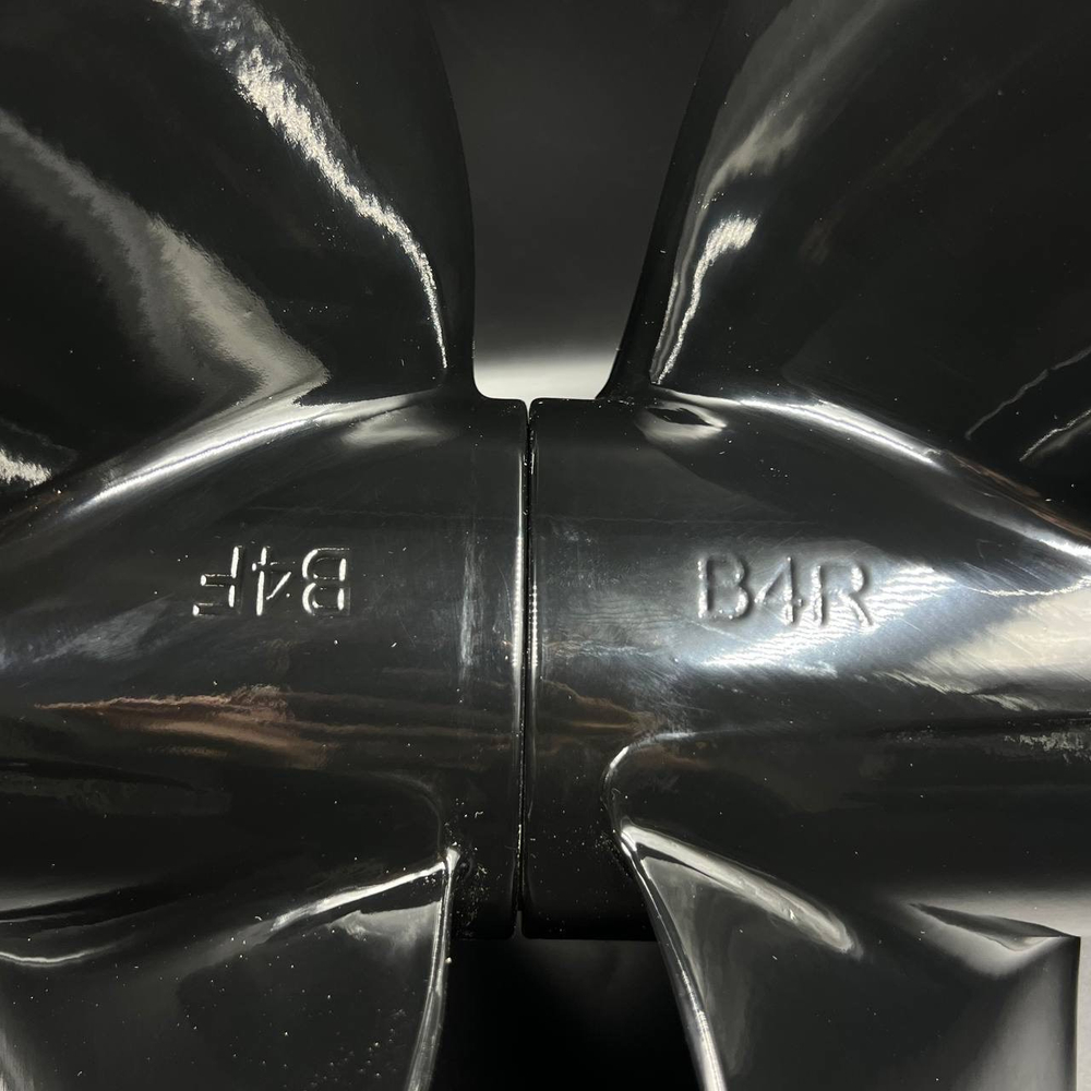 Гребной винт Volvo Penta DP B4 Front&amp;Rear Props B4F&amp;B4Rv (Polastorm)
