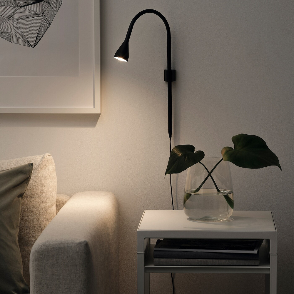 IKEA NÄVLINGE  (ИКЕА НÄВЛИНГЕ)  -  Светодиодный прожектор с кронштейном, настенный, черный