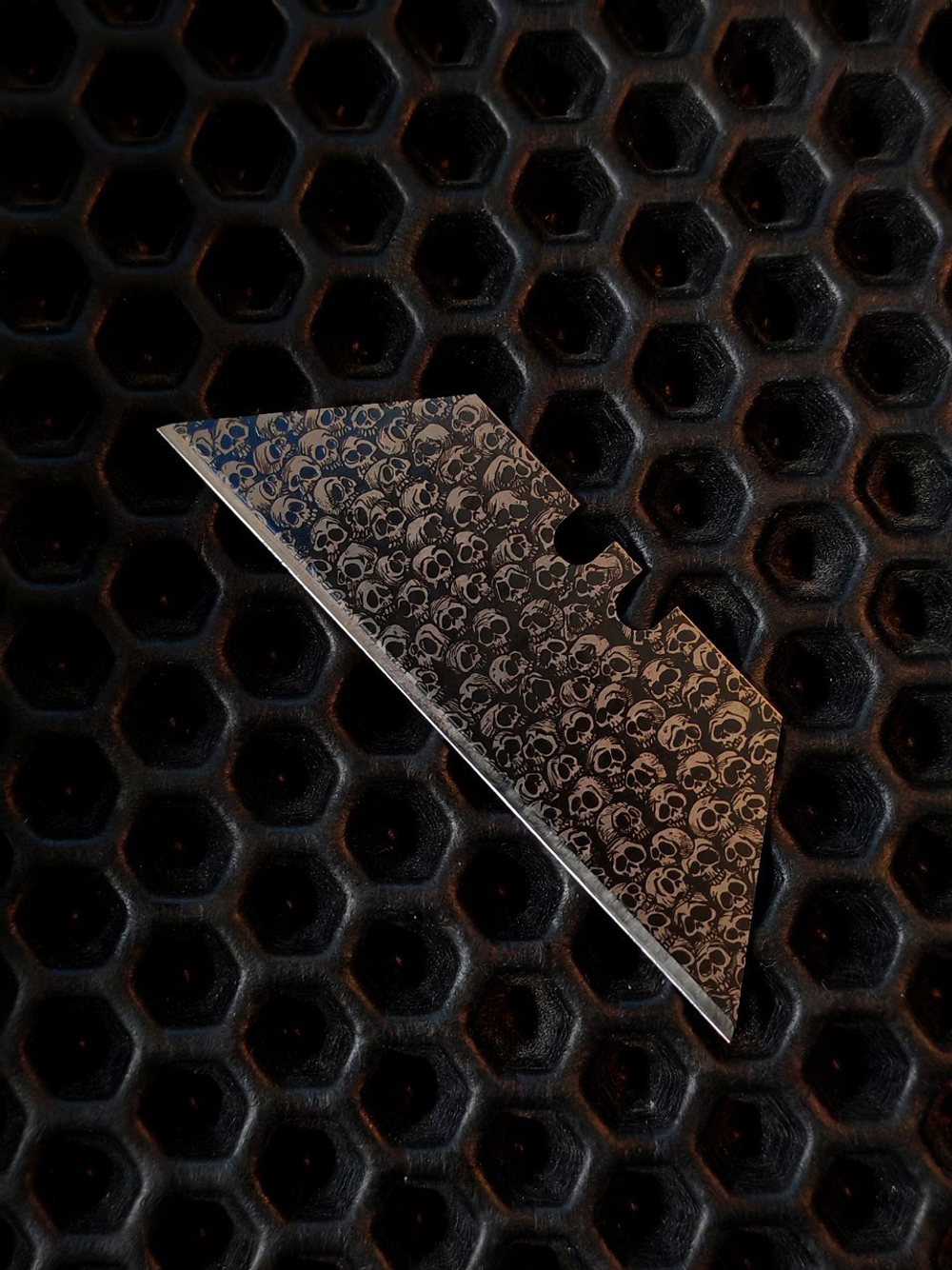 Сменные лезвия с гравировкой. Черепа Сет№1