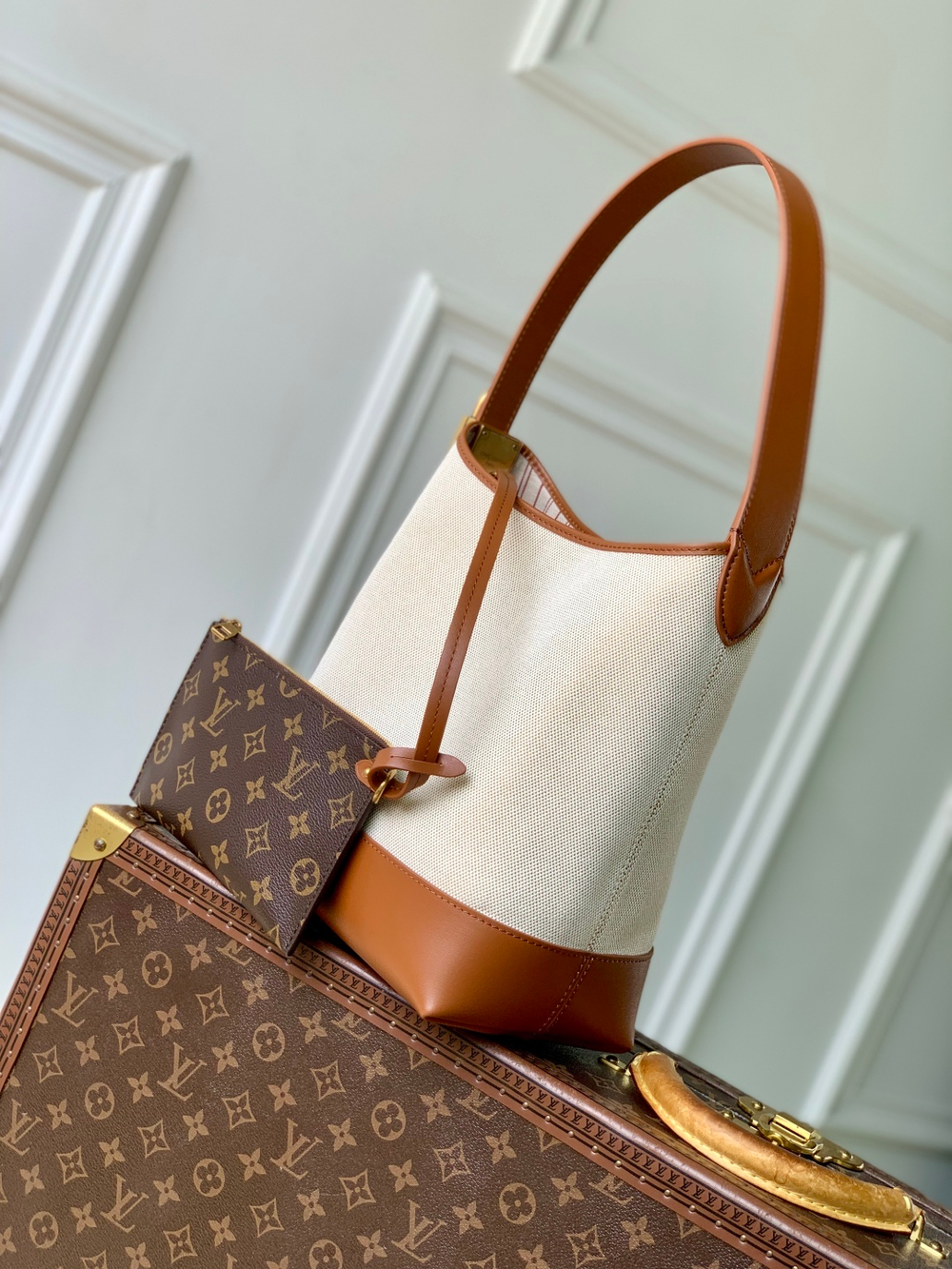 Louis Vuitton Low Key Hobo PM