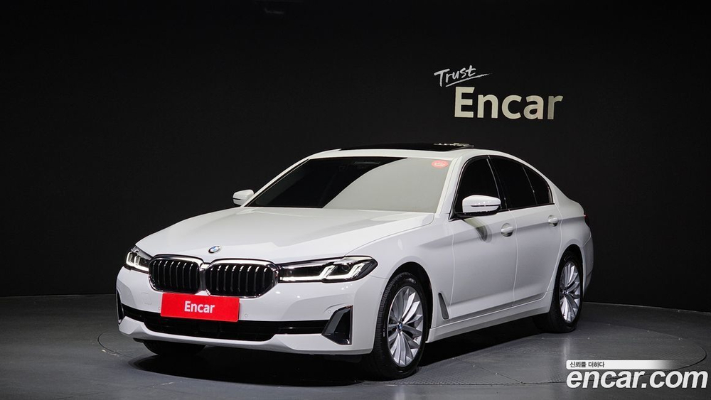 BMW 5 Series (G30) 523d Luxury (12.2022)