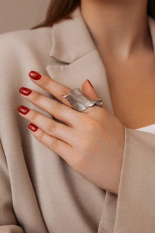 Кольцо массивное ''Волна'' сатинированное