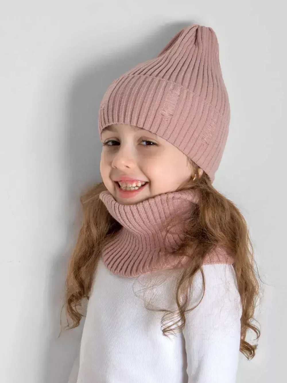 Шапка и снуд для девочки на осень