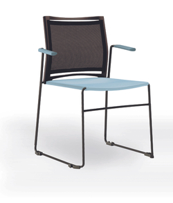 Web стул на полозьях с подлокотниками и спинкой-сеткой