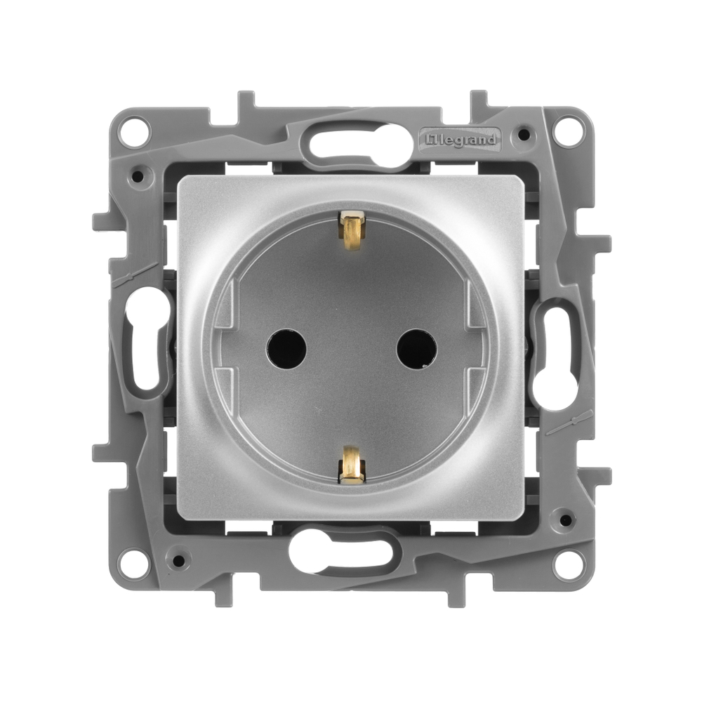 Розетка с заземлением со шторками 16А 250В алюминий ETIKA Legrand