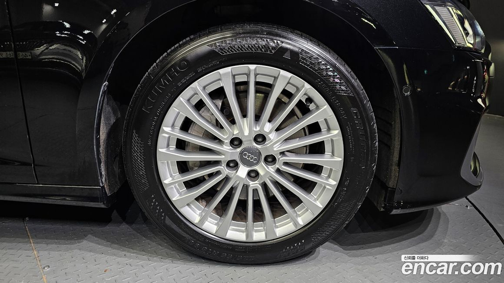 Audi A6 (C8) 45 TFSI Quattro Premium (02.2021)