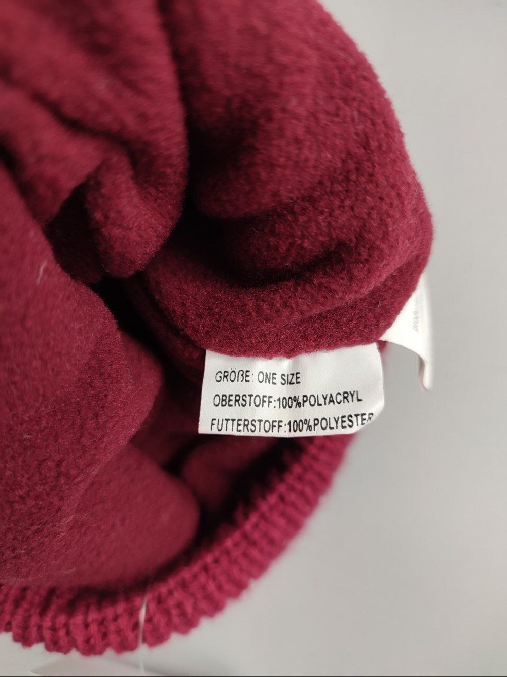 Шапка с помпоном на 2-3 года