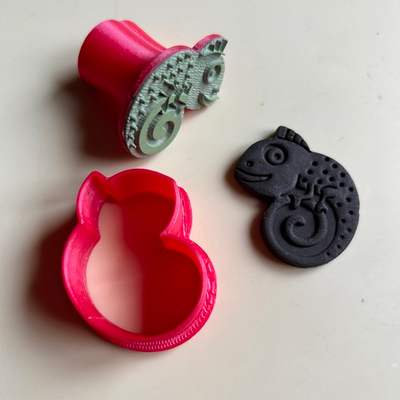 Штамп с вырубкой «Хамелеон»