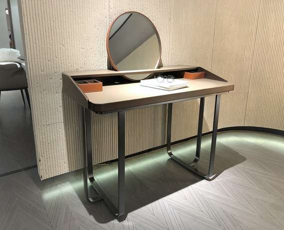 Туалетный столик с зеркалом MLL-T78