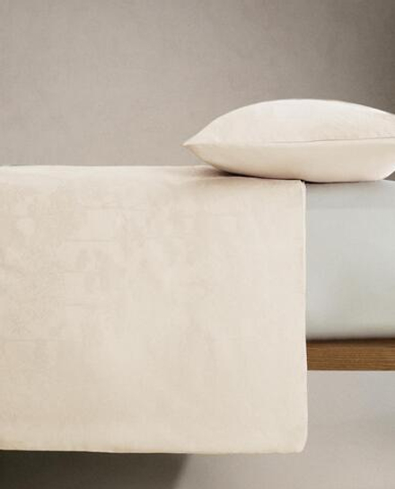 ZARA HOME ЖАККАРДОВЫЙ ПОДОДЕЯЛЬНИК (300 НИТЕЙ), ЖЕЛТОВАТО-БЕЛЫЙ