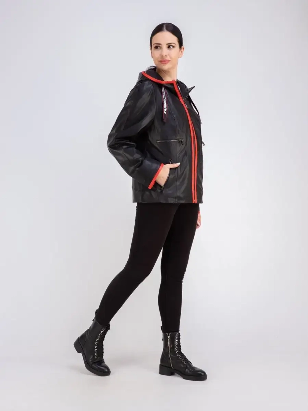 Куртка женская кожаная натуральная с капюшоном Турция