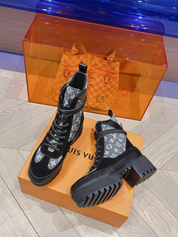 Louis Vuitton Laureate Desert Boot