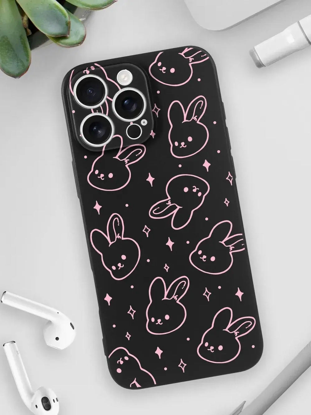 Чехол на iPhone 16 Pro Max