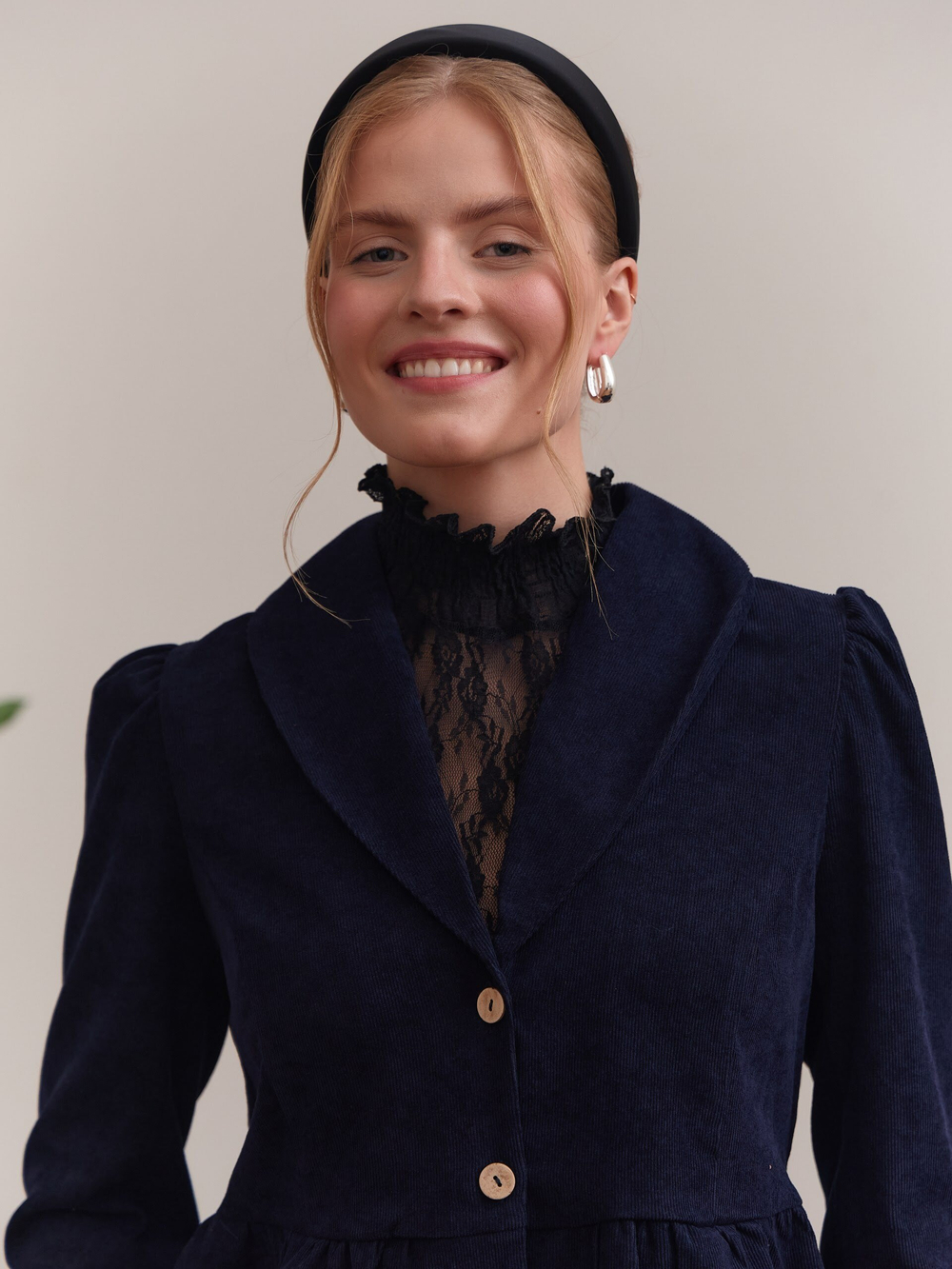 Жакет вельвет укороченный