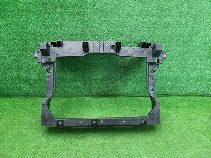 Телевизор Hongqi HS5 (2019-н.в.)