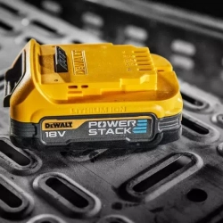 Аккумулятор DEWALT XR, Li-Ion, 18 В, 1.7 Ач, 2 шт., DCBP034E2-XJ