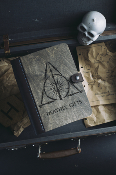 Блокнот из дерева "Дары смерти" А5