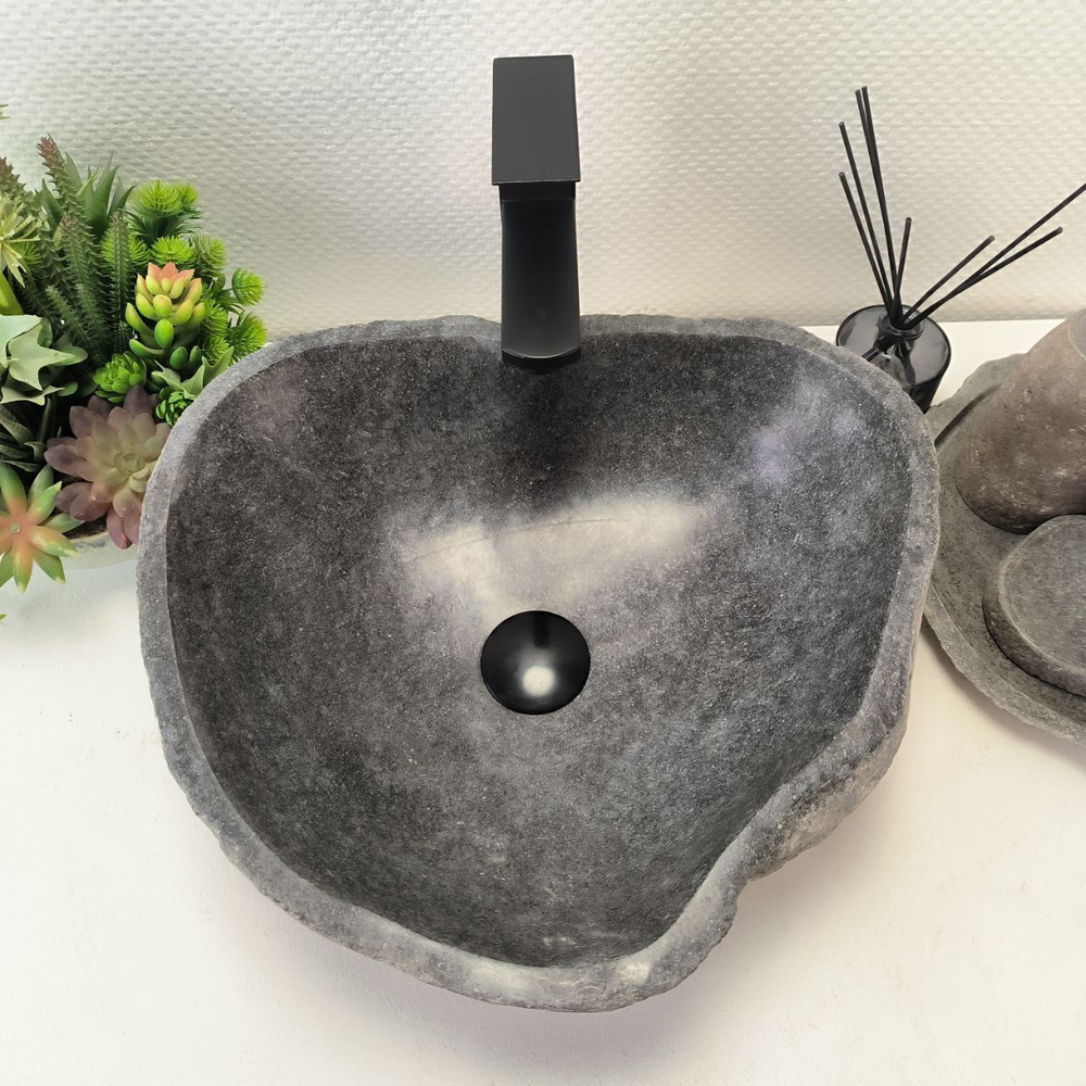 Раковина из речного камня RS-63512 (43*39*16) 0122