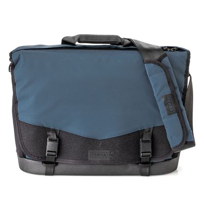 Фотосумка Tenba DNA Messenger 16 Slim Blue 638-575