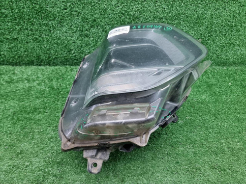 Фара правая Hyundai Santa Fe 4 TM (18-21) LED