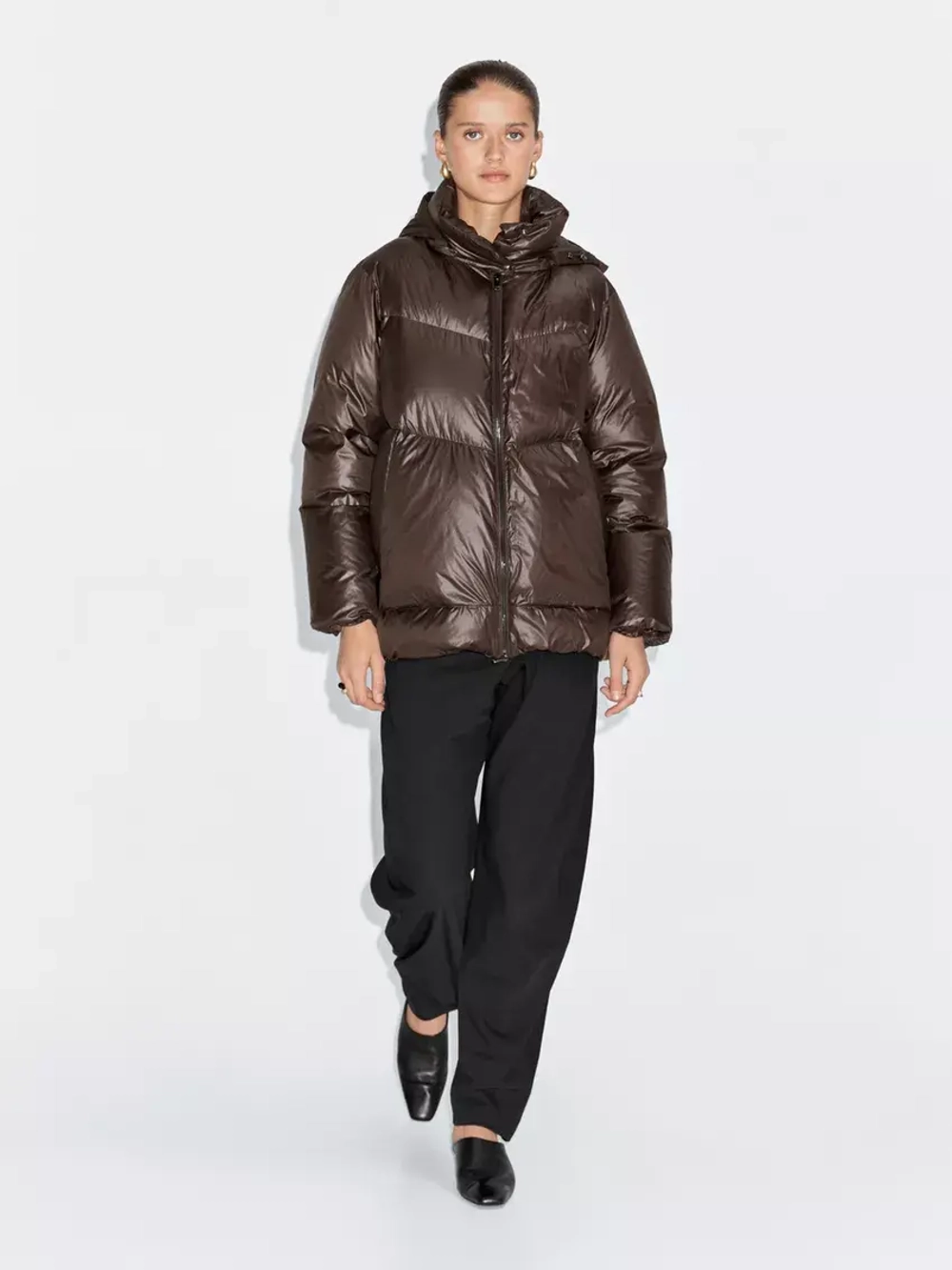 Massimo Dutti Непромокаемый пуховик с отстегивающимся капюшоном, коричневый