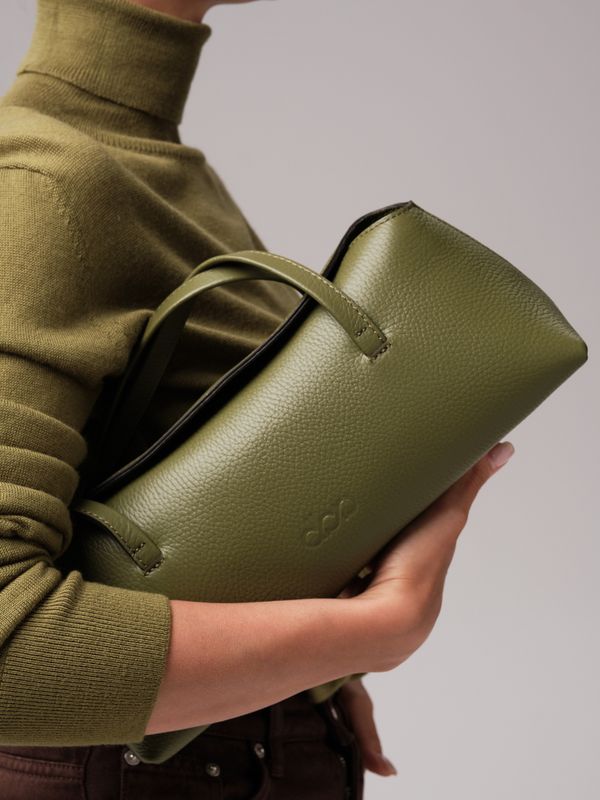 Женская кожаная сумка DBR 31127 зеленая водоросль