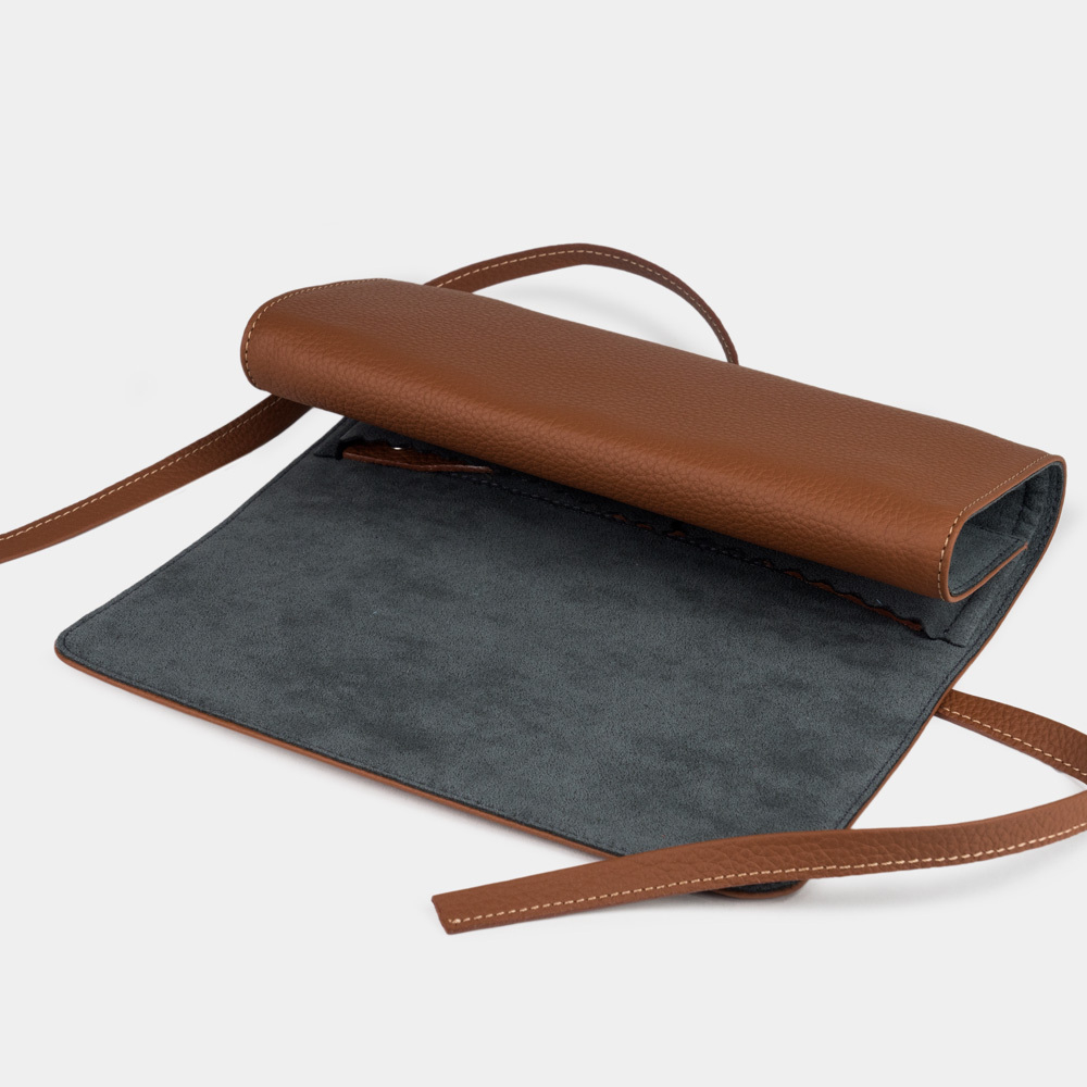 Чехол для ювелирных украшений Plier из кожи теленка, цвета карамель