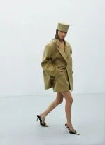 Шорты с защипами, Зеленые