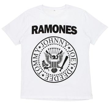 Футболка Ramones лого белая (950)