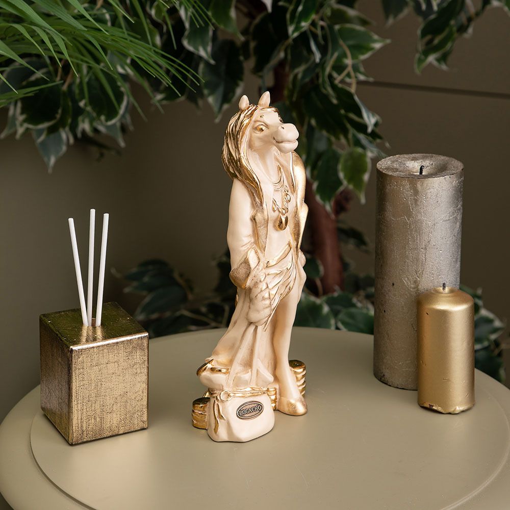 Скульптура Лошадь Голден Филли Айвори