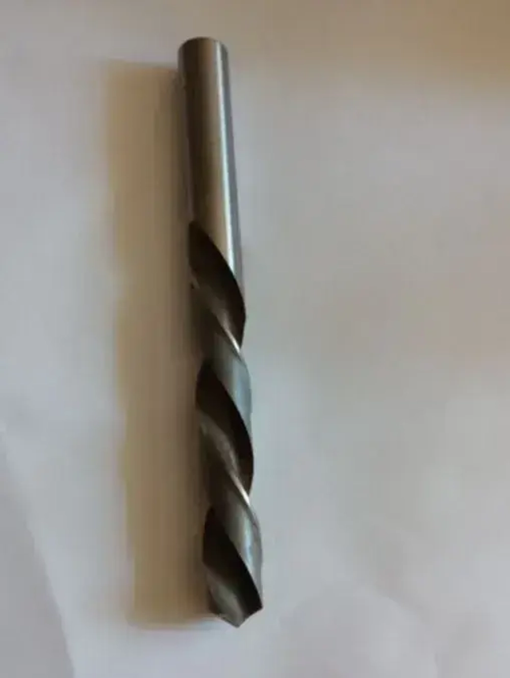 Сверло по металлу 5.2 мм левого вращения быстрорежущая сталь Р6М5 цилиндрический хвостовик ГОСТ СССР (средняя серия)