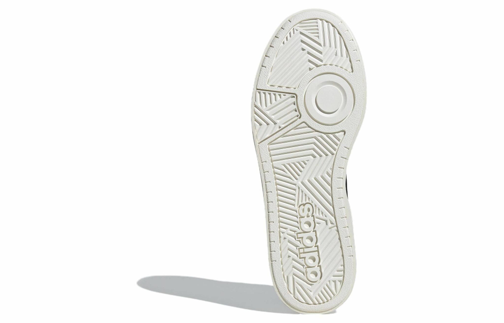 Кроссовки Adidas Labcourt