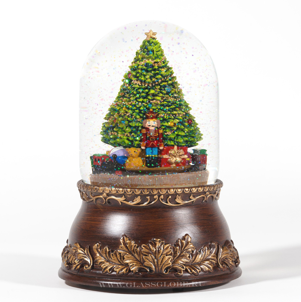 Стеклянный шар "Щелкунчик"