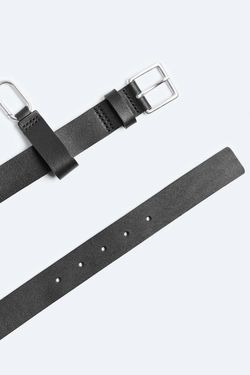 ZARA КОЖАНЫЙ РЕМЕНЬ С КОЛЬЦОМ ДЛЯ КЛЮЧЕЙ, ЧЕРНЫЙ