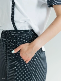 Костюм трикотажный оверсайз с широкими брюками