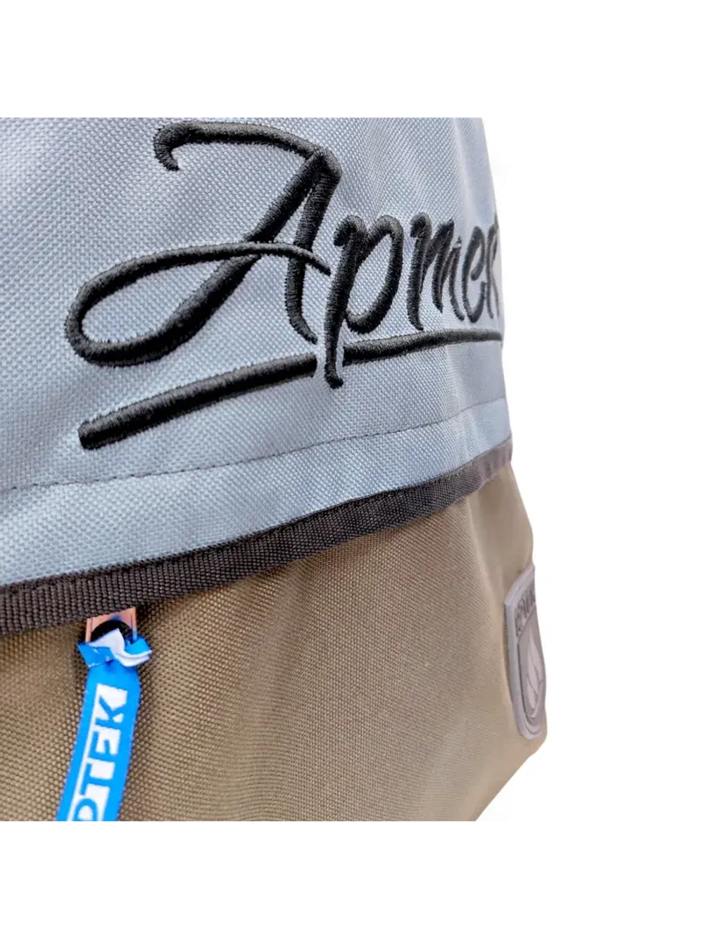 Рюкзак школьный