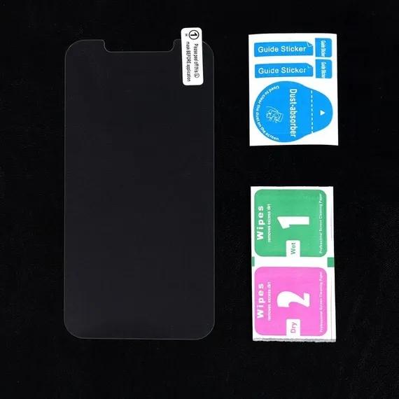 Защитное стекло 2.5D LuazON для iPhone 12 Pro MAX, полный клей, 0.26 мм, 9Н