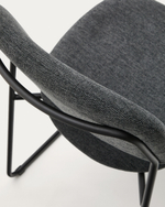 Стул Meli из серого шенилла с серыми металлическими ножками